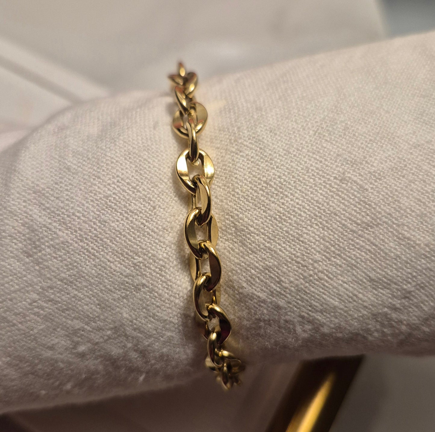 Luxe Heartlock Charm Bracelet
