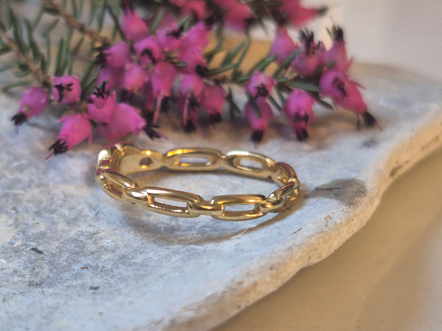 Amour Chain Heart Ring