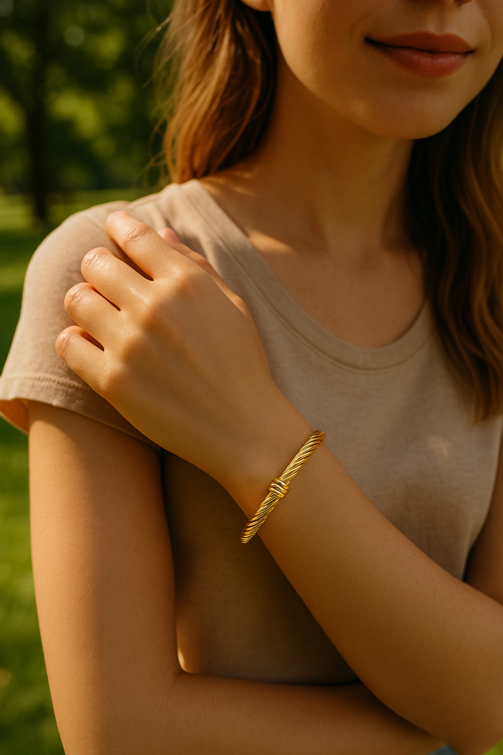 Aurelia Twist Cuff